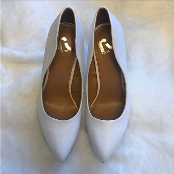 LAST one ! Report 🛑  Nordstrom white heels dalia - Picture 4 of 5